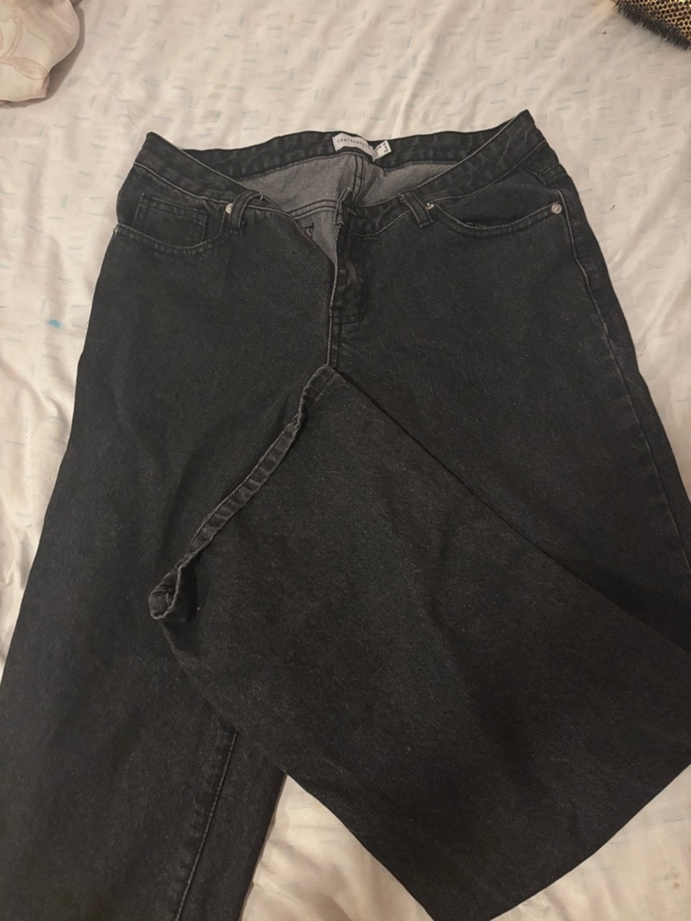 Black High-Waisted Denim Jeans